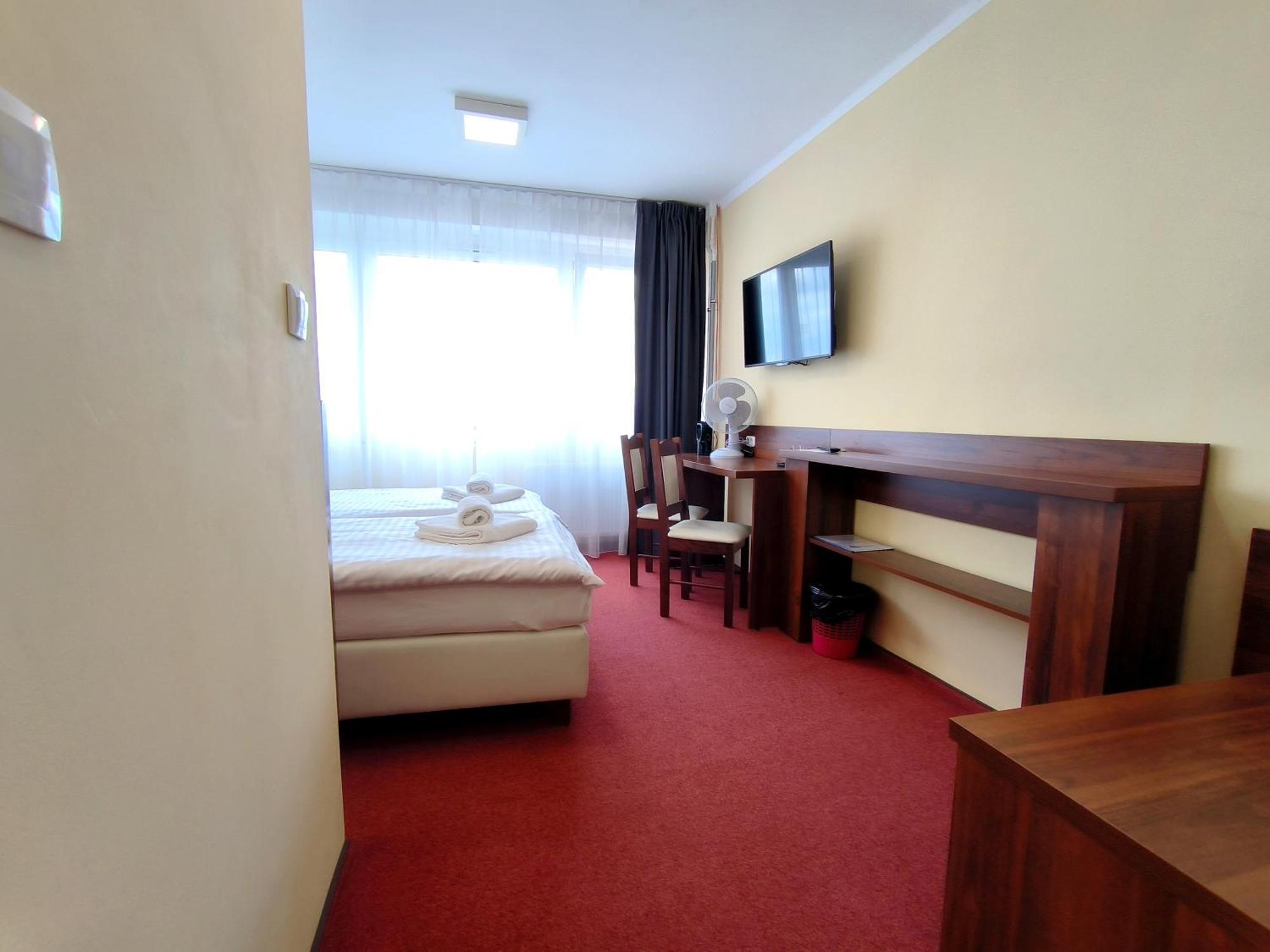Hotel Sill Kielce Luaran gambar